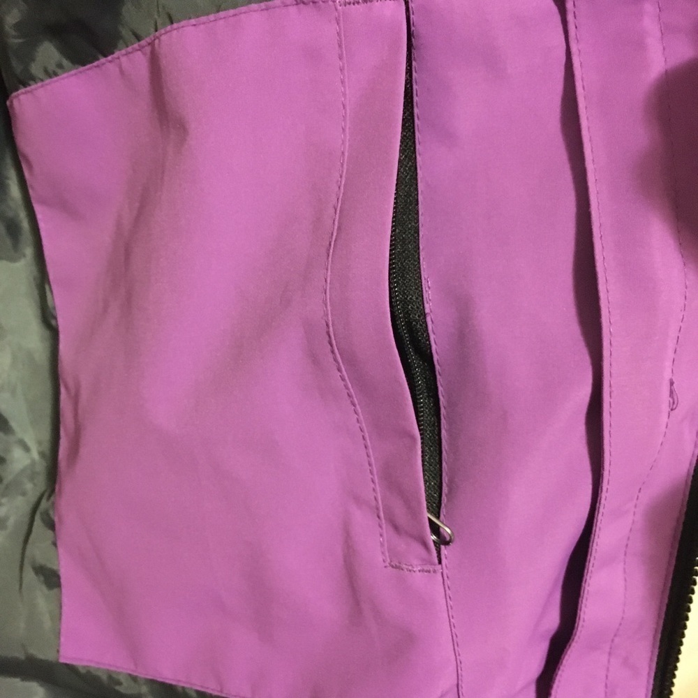 Wantdo Outdoor Jacket With Hood Size Small Purple and Black - Picture 6 of 8